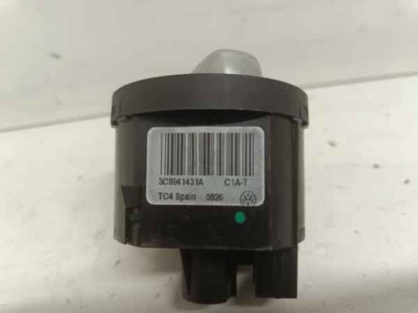 COMMODO PHARE VAG - Vue 3